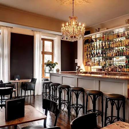Gast - Und Kulturhaus Der Teufelhof 3*